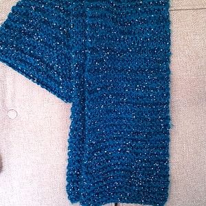 Artisinal Knit Scarf